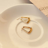 Gold-plated horseshoe earrings with Silver needle -E3029G