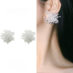 Elegant Temperament Flower ear clip -EC141