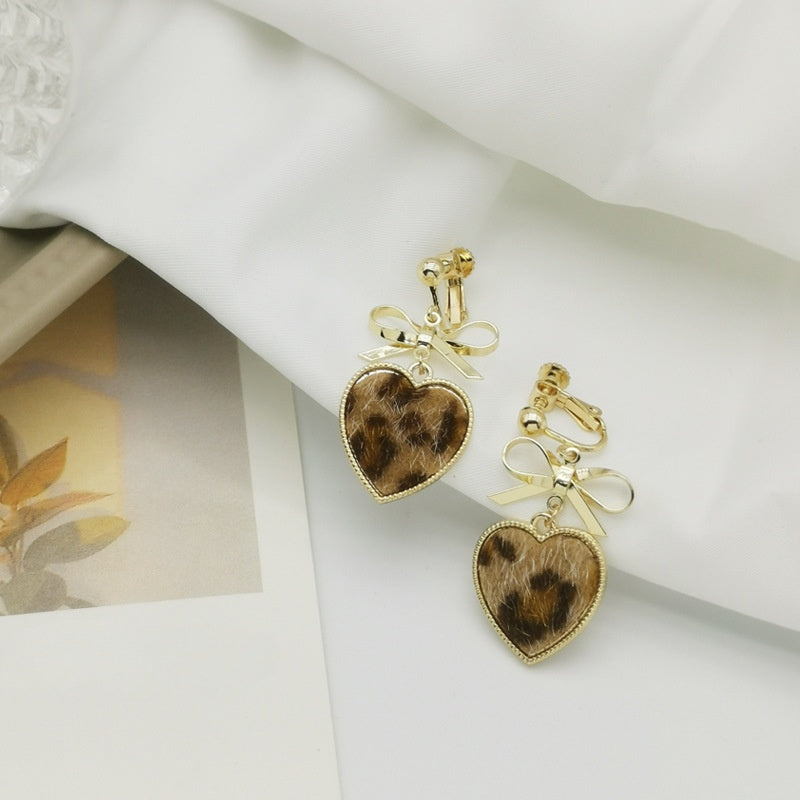 Leopard print Love Bow ear clip -KA013