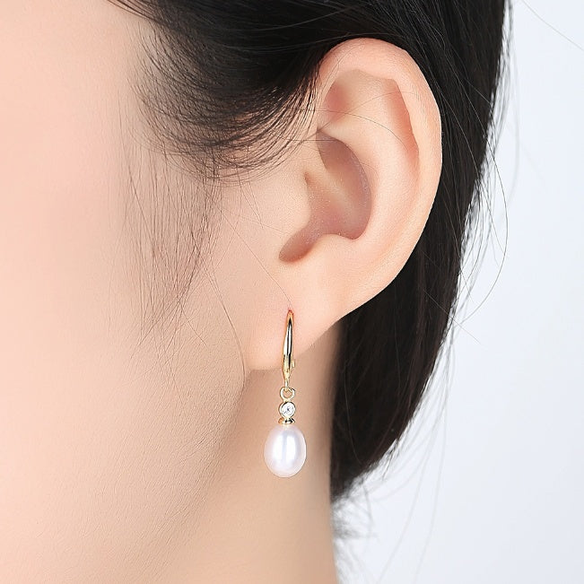 Temperament and versatile drop-shaped freshwater pearl S925 sterling silver gold-plated earrings-FE0018