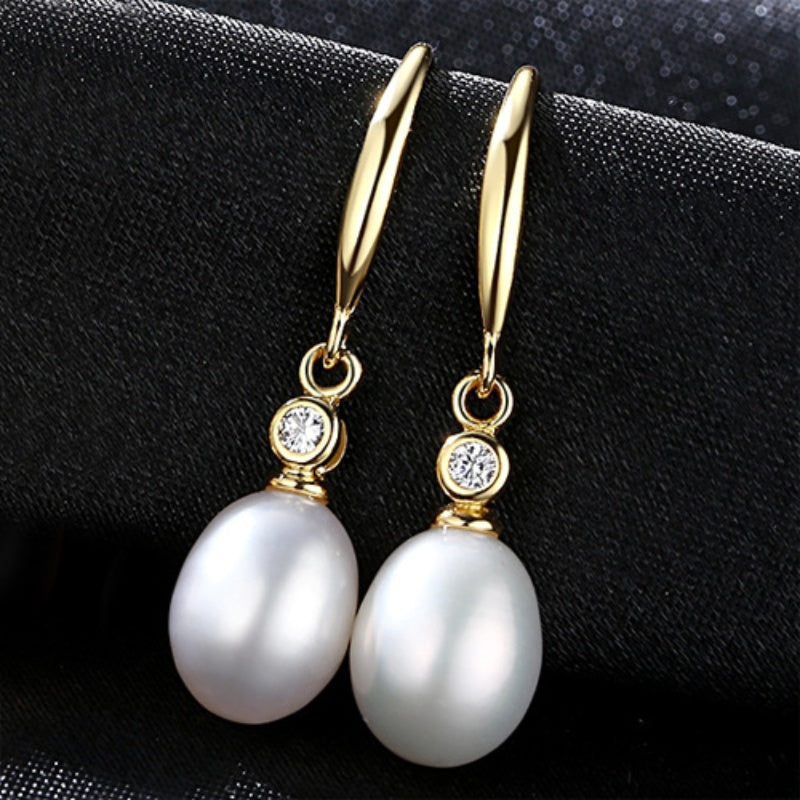Temperament and versatile drop-shaped freshwater pearl S925 sterling silver gold-plated earrings-FE0018