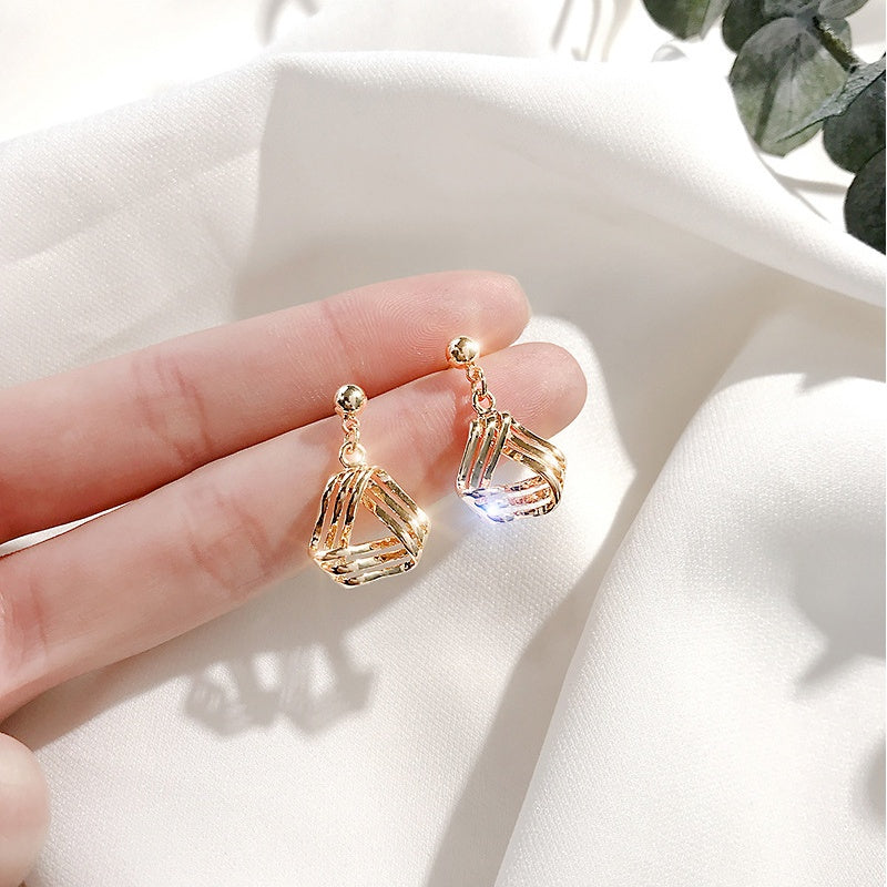 Simple hollow triangle earrings -E1171G