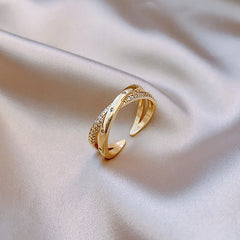 Light Luxury  Gold Cross Ring -J104G