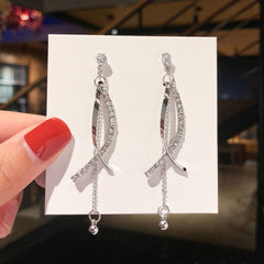 s925 Silver fish-shaped diamond earrings -ER176