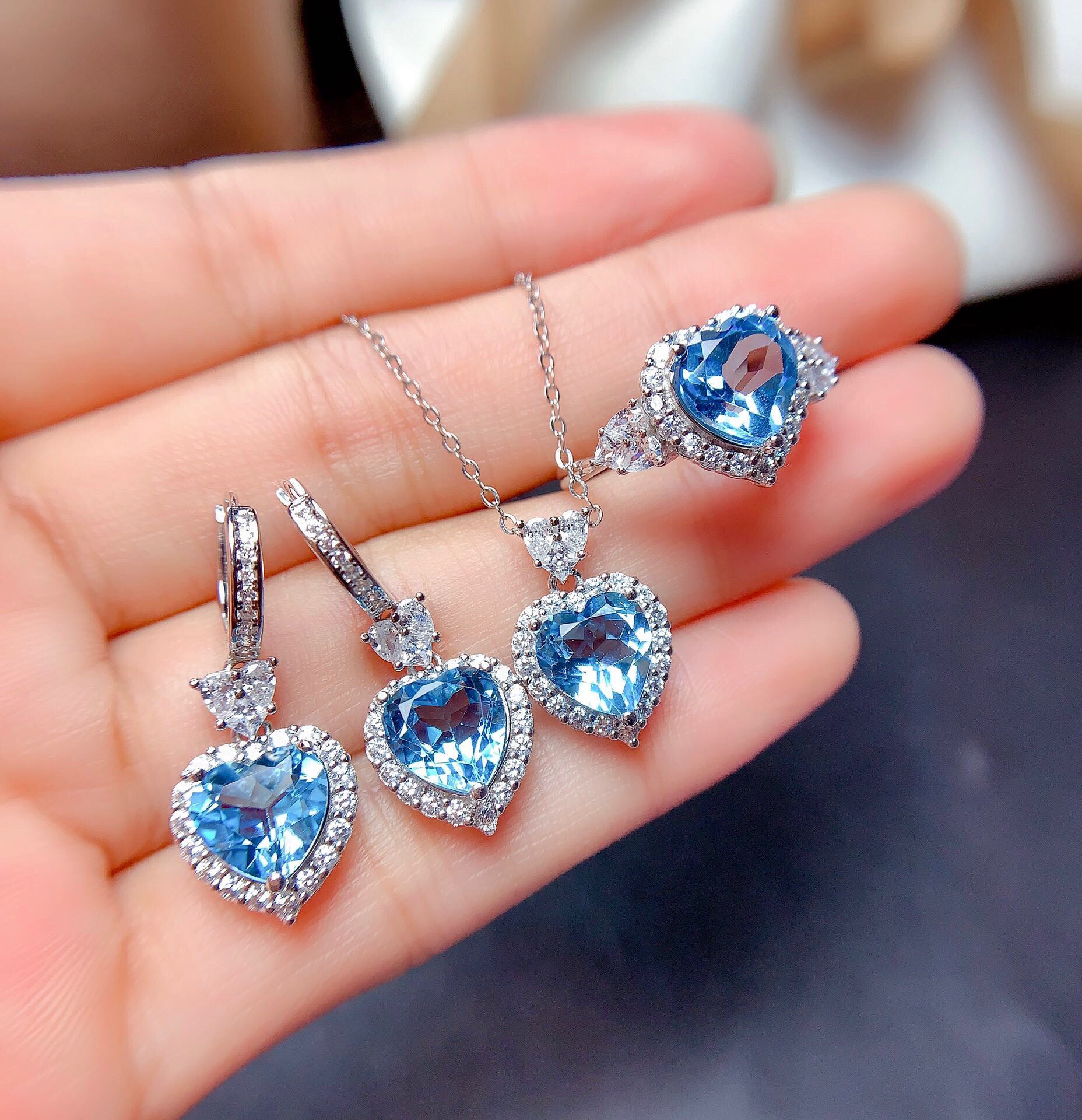 Heart-shaped sea diamond earrings -E1027