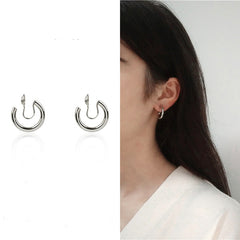 Metal half ring ear clip -EC110S