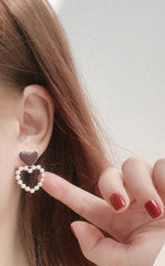 Pearl Hollow double heart ear clip -EC139