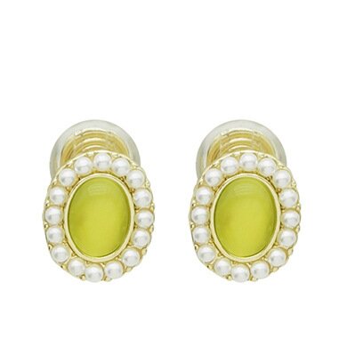 Cat Eye Pearl Ear Clip -EC142