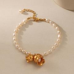 Fashion Natural Freshwater Pearl Convallaria Bracelet -DMS00229G