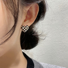 Black and White Style Love ear clip -KD034