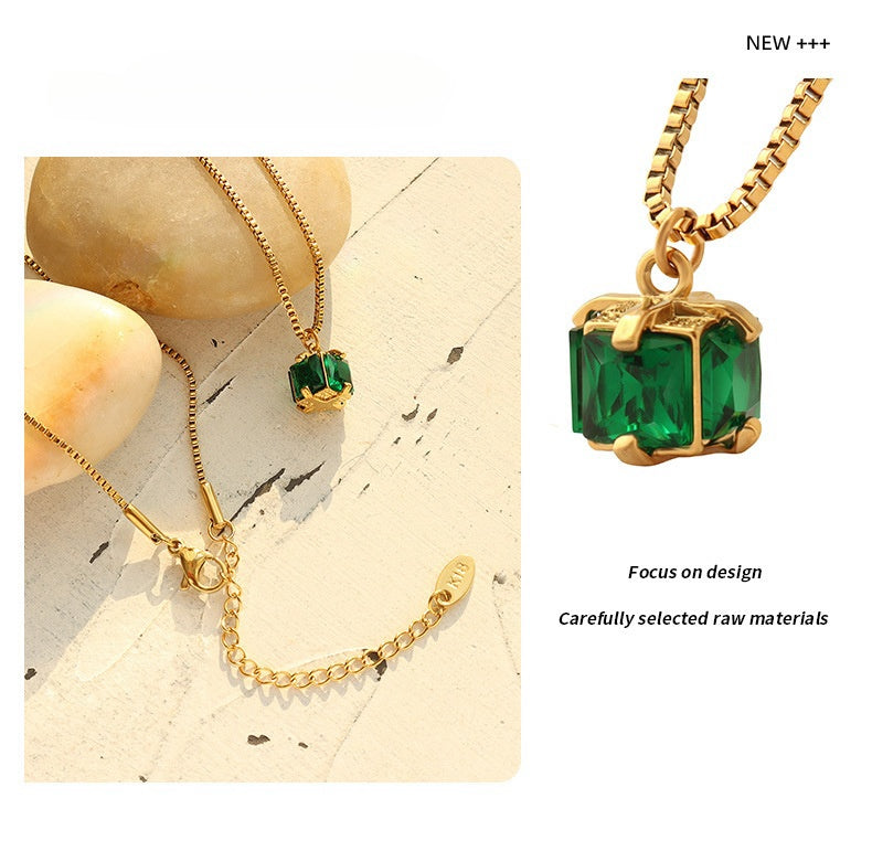 Four claw-button emerald Zircon Necklace -NE300GR