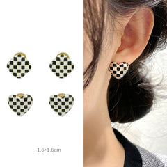 Black and White Style Love ear clip -KD034