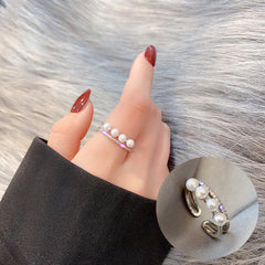 A pearl and diamond ring is a must-have for all fashion beauty students -J105S