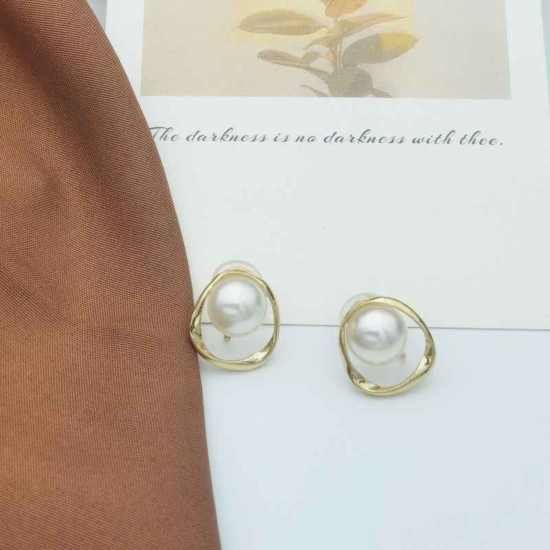 Irregular ring ear clip with pearl -KE033