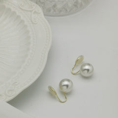 Vintage Bright Light Large Pearl ear clip without piercing -KG034