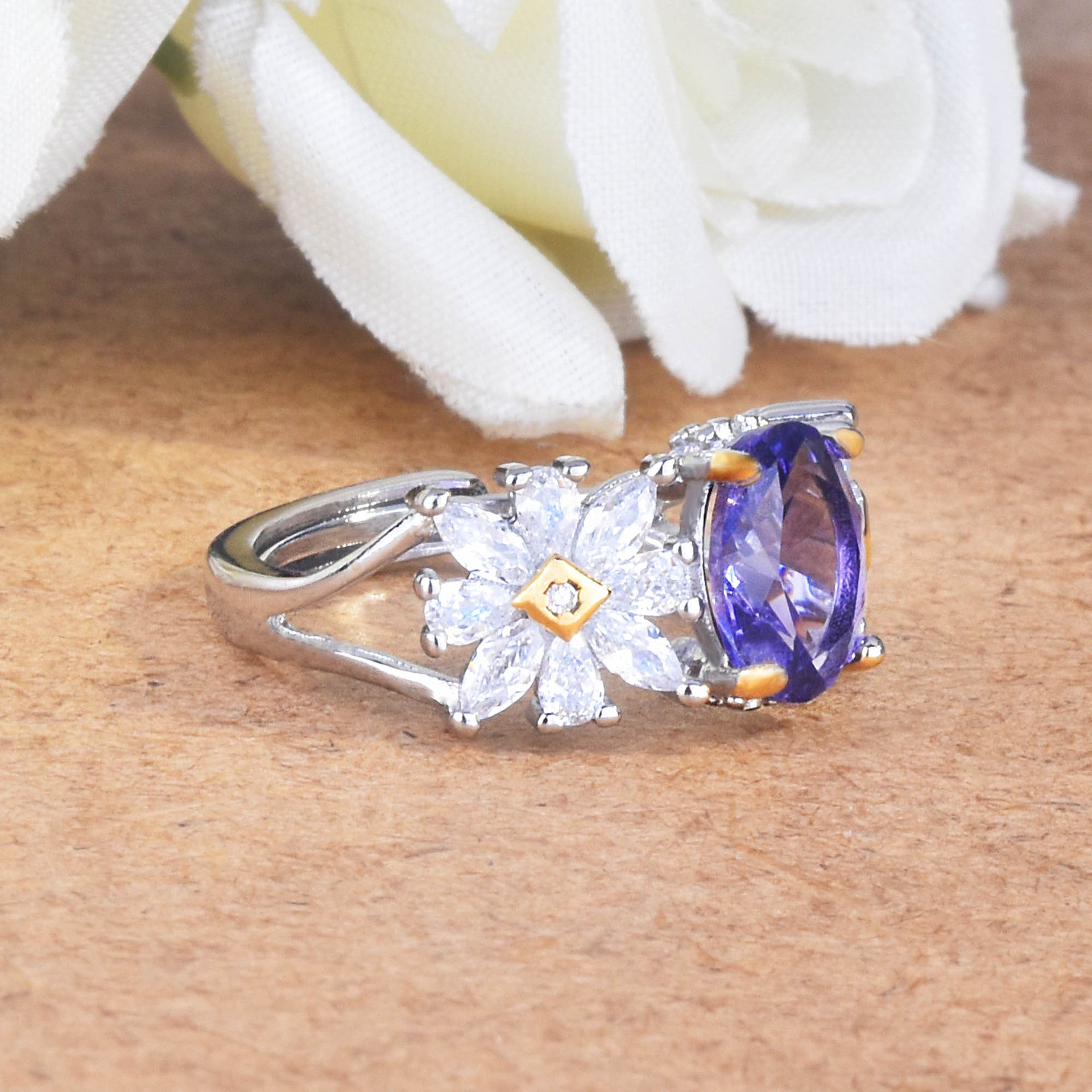 Small Daisy imitation amethyst two-color electroplated color treasure ring -MSR315