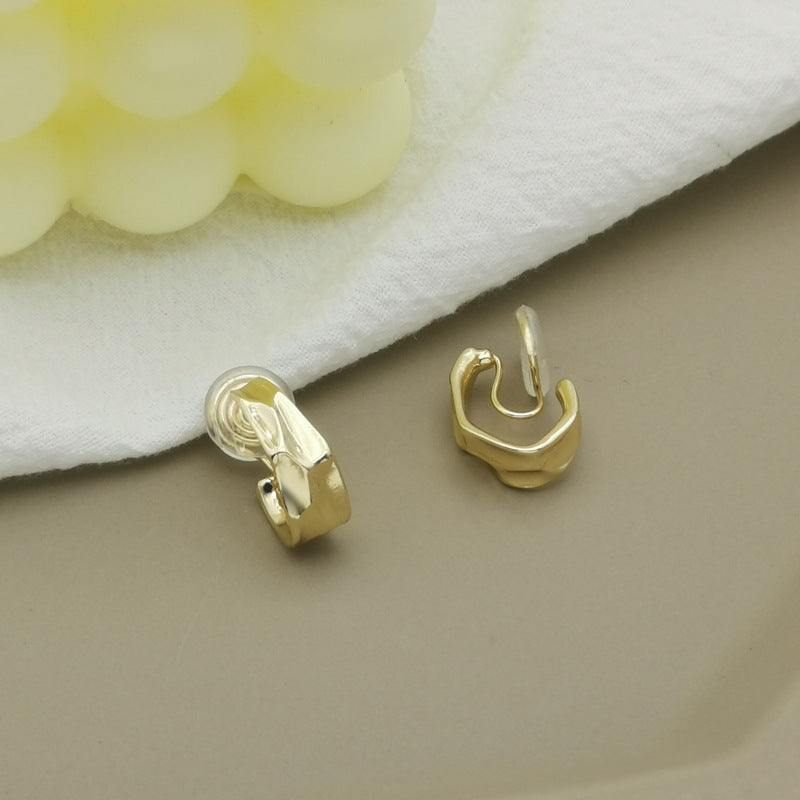 Gold simple cold ear clip -KG002