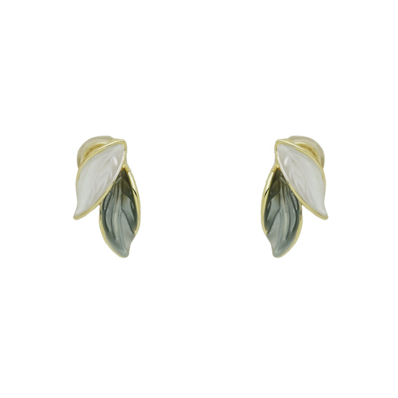 Wizard of Oz Tree leaf earclip -KC022