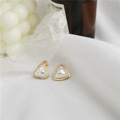 Baroque triangle ear clip -KC044