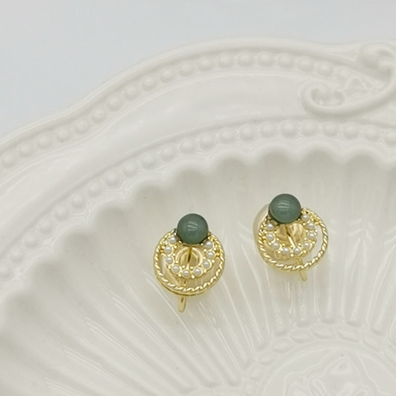 Elegant and delicate ear clips -KB042