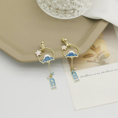 Vintage style elegant mountain sworn ear clip -KA045